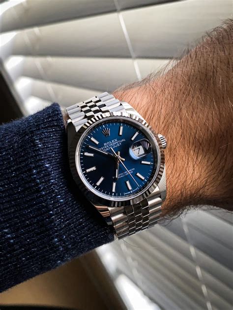 rolex datejust 36 mm wrist